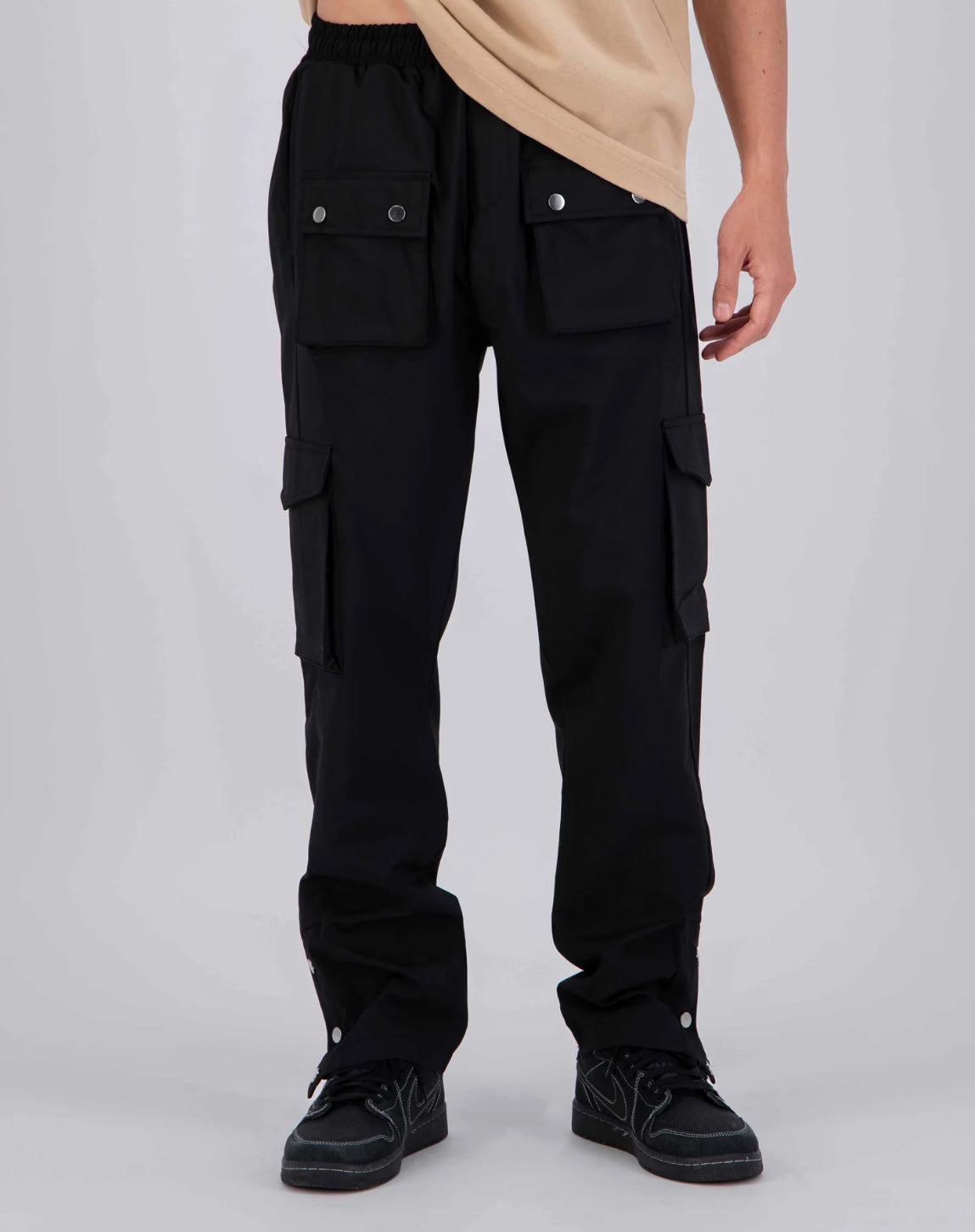Cargo LONDON NOIR