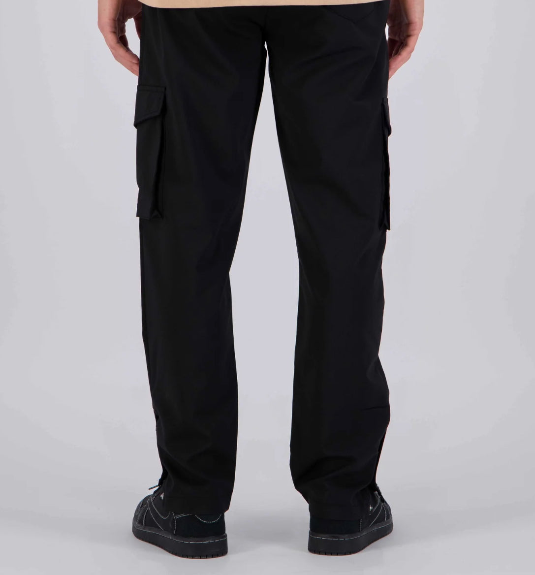 Cargo LONDON NOIR